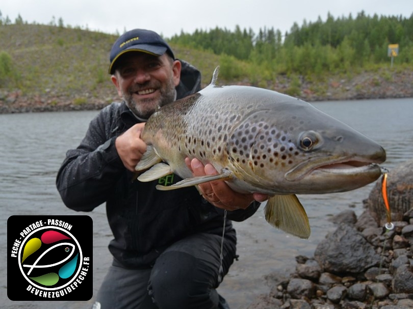 Olivier tondeur Guide peche truite et ombre